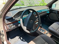 1990 mercedes-benz 200-500 (w124) combi 230 te personenauto - afbeelding 11 van  21