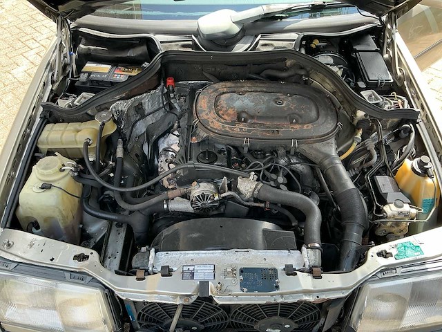 1990 mercedes-benz 200-500 (w124) combi 230 te personenauto - afbeelding 17 van  21