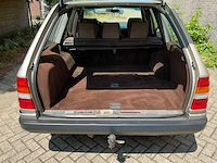 1990 mercedes-benz 200-500 (w124) combi 230 te personenauto - afbeelding 12 van  17