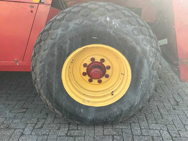 1990 new holland 2000 balenpers - afbeelding 15 van  33