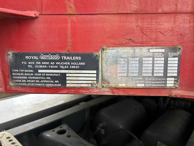 1990 nooteboom ovb-48 vv 4-assige uitschuifbare oplegger – 48 ton – 3x hydraulisch gestuurd - afbeelding 14 van  14