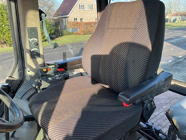 1990 renault 155.54 turbo vierwielaangedreven landbouwtractor - afbeelding 2 van  34