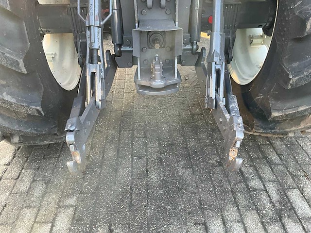 1990 renault 155.54 turbo vierwielaangedreven landbouwtractor - afbeelding 19 van  34