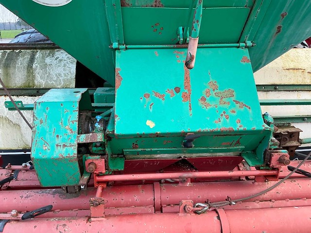 1990 rotini 8000 kalkstrooier - afbeelding 13 van  17