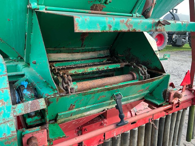 1990 rotini 8000 kalkstrooier - afbeelding 17 van  17