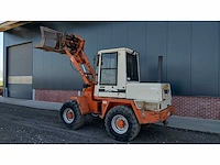 1990 schaeff - knikwiellader met roosterbak - afbeelding 9 van  20