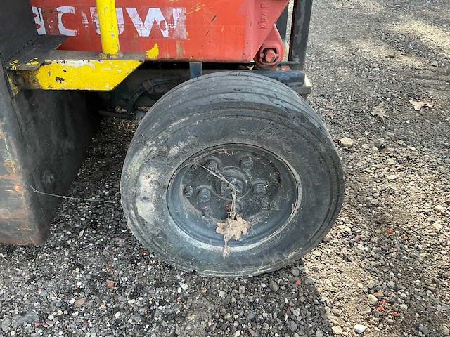 1990 snorkel economy hyd. 2546 hoogwerker defect - afbeelding 3 van  21