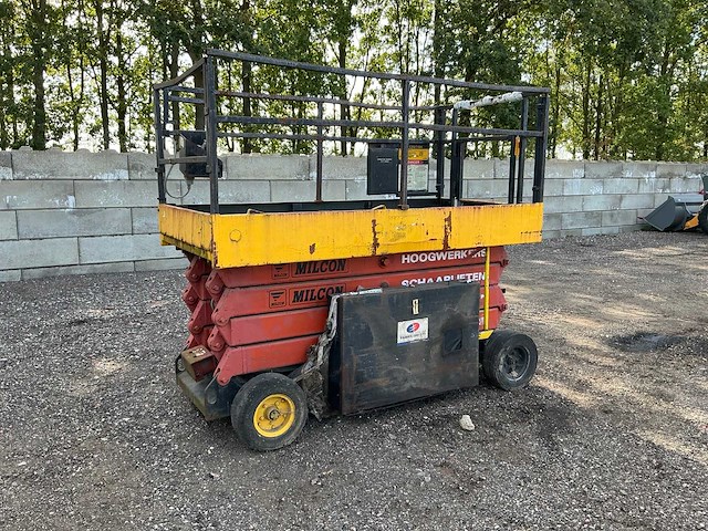 1990 snorkel economy hyd. 2546 hoogwerker defect - afbeelding 1 van  21
