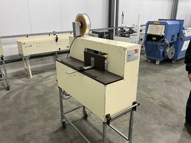 1990 sollas 220/50 stretch bander - afbeelding 4 van  7