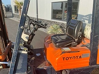 1990 toyota 02-5fgf25 vorkheftruck - afbeelding 2 van  18