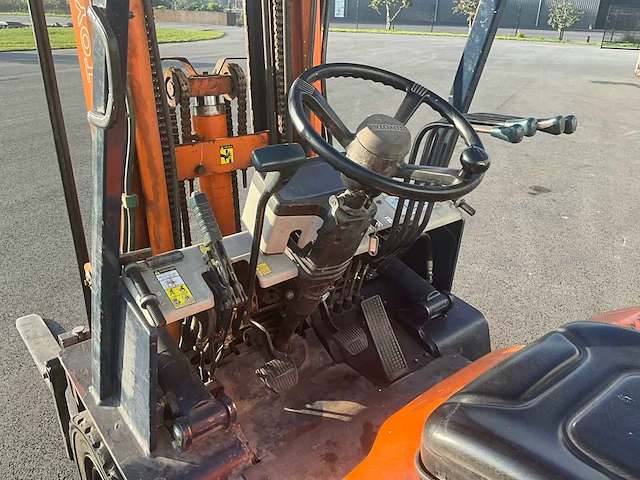 1990 toyota 02-5fgf25 vorkheftruck - afbeelding 3 van  18
