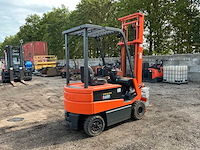 1990 toyota 5fb20 vorkheftruck - afbeelding 22 van  26