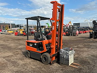 1990 toyota 5fb20 vorkheftruck - afbeelding 24 van  26