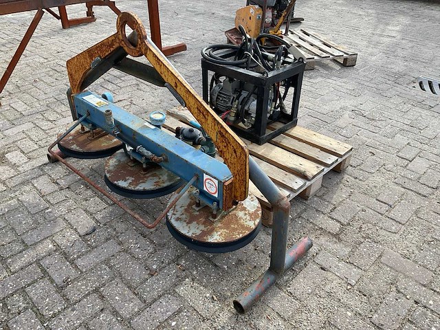 1990 vacustone lift n3z vacuümhefapparaat - afbeelding 1 van  5