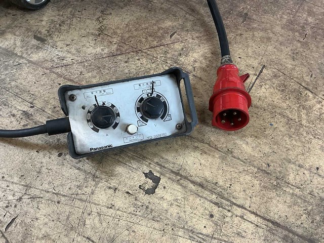 1990 valk welding yd-350 rf met wire feeder mig lasapparaat - afbeelding 13 van  13