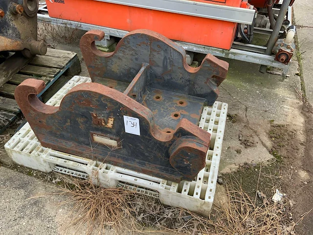 1990 verachtert kp-12 x140 x 160 snelwisselplaat - afbeelding 1 van  5