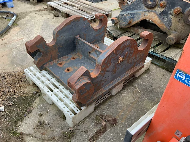 1990 verachtert kp-12 x140 x 160 snelwisselplaat - afbeelding 4 van  5