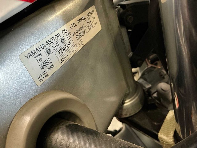 1990 yamaha sport fzr 600 motorfiets - afbeelding 6 van  7