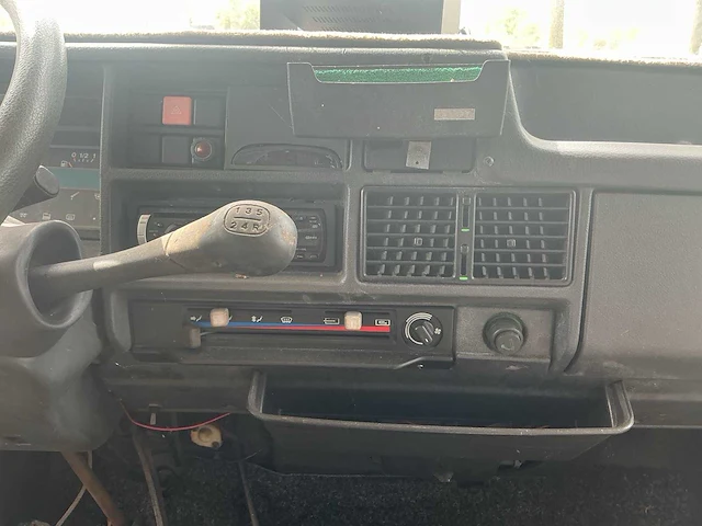 1991 - peugeot - 290 - camper/kampeerwagen - afbeelding 22 van  24