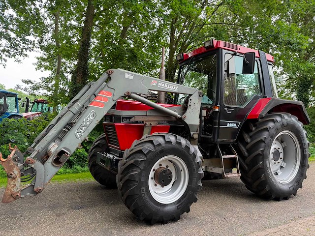 1991 case international 845 xl (frontlader) vierwielaangedreven landbouwtractor - afbeelding 1 van  6