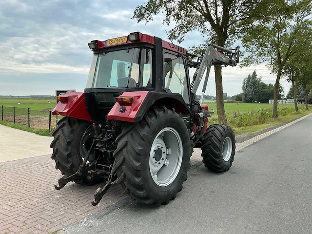 1991 case international 845xl vierwielaangedreven landbouwtractor met voorlader - afbeelding 2 van  37