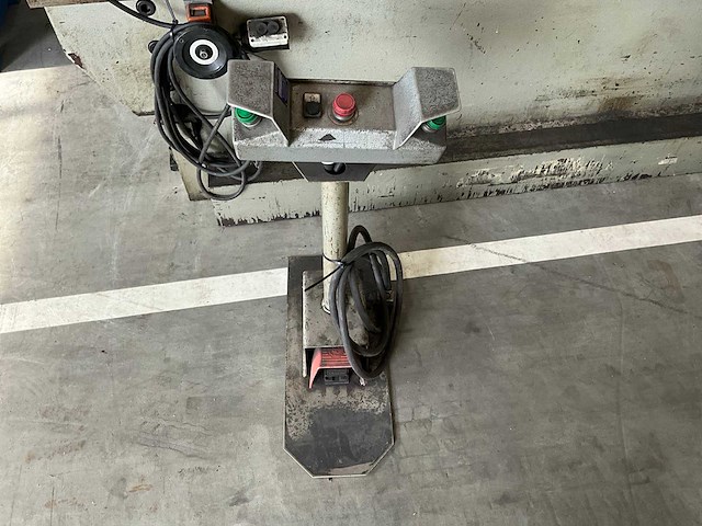 1991 darley ehp200 43/37 cnc-kantbank - afbeelding 9 van  10