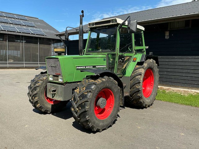 1991 fendt farmer 309lsa vierwielaangedreven landbouwtractor - afbeelding 1 van  27