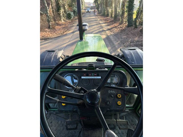 1991 fendt farmer 312 lsa vierwielaangedreven landbouwtractor - afbeelding 2 van  10