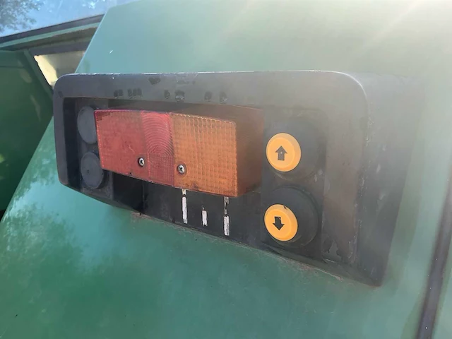 1991 fendt favorit 615 lsa turbomatik e 4wd landbouwtractor – 185 pk – fronthef - afbeelding 14 van  36