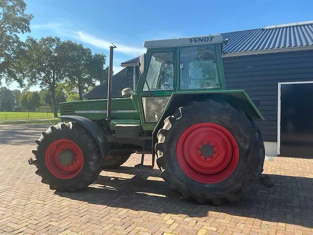 1991 fendt favorit 615 lsa turbomatik e 4wd landbouwtractor – 185 pk – fronthef - afbeelding 23 van  36
