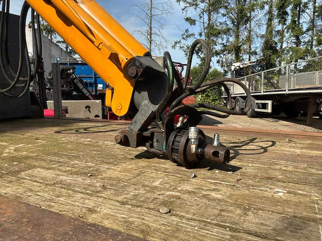 1991 floor flo-18-202 oplegger met kennis r11.000 kraan - afbeelding 10 van  22