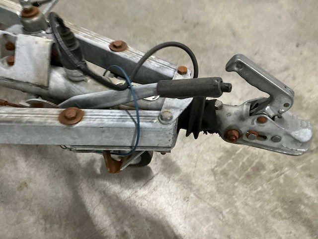 1991 hapert dl2000 platte aanhangwagen met resteelopbouw - afbeelding 2 van  16