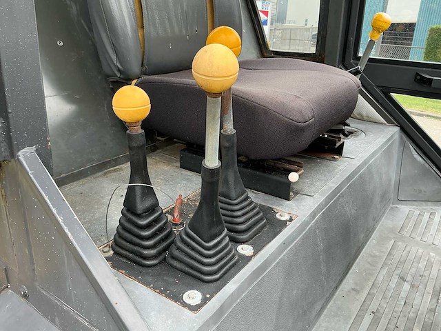 1991 jcb 406 shovel - afbeelding 20 van  38
