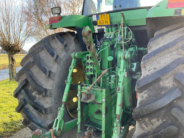 1991 john deere 7700 vierwielaangedreven landbouwtractor - afbeelding 2 van  22
