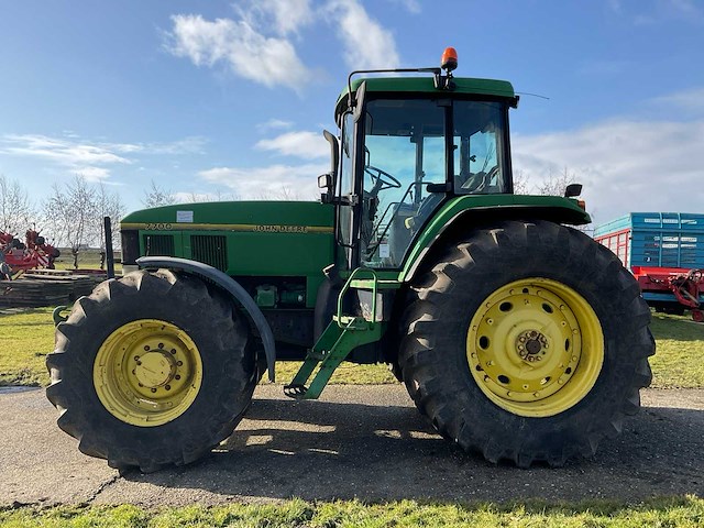1991 john deere 7700 vierwielaangedreven landbouwtractor - afbeelding 18 van  22