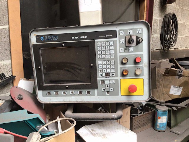 1991 lvd 5024 hydraulische vouwmachine - afbeelding 3 van  7