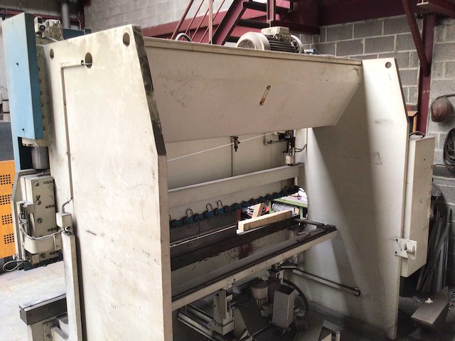 1991 lvd 5024 hydraulische vouwmachine - afbeelding 6 van  7