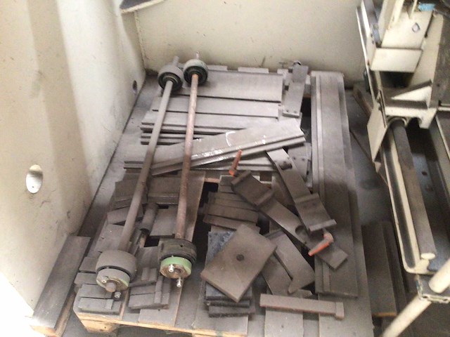 1991 lvd 5024 hydraulische vouwmachine - afbeelding 7 van  7