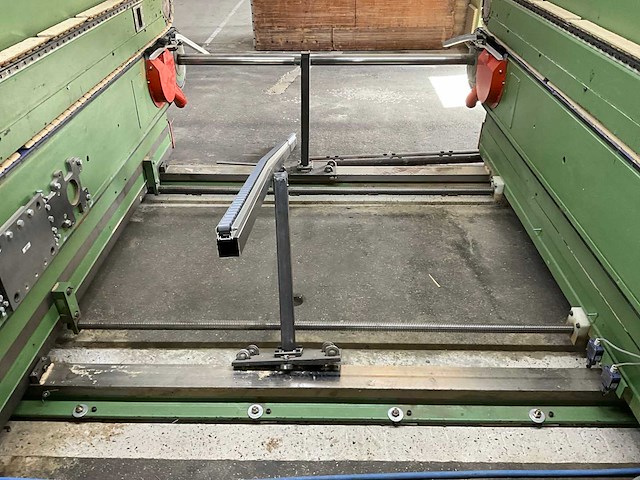 1991 schwabedissen daa 80/3 dubbelzijdige profileermachine - afbeelding 30 van  57