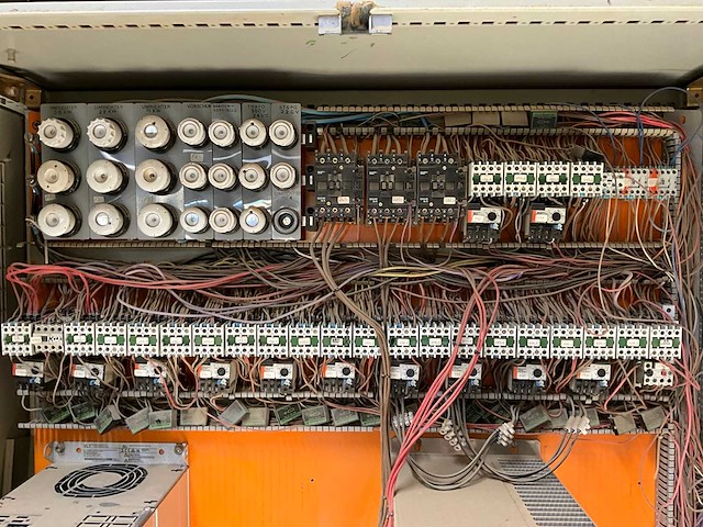 1991 schwabedissen daa 80/3 dubbelzijdige profileermachine - afbeelding 44 van  57