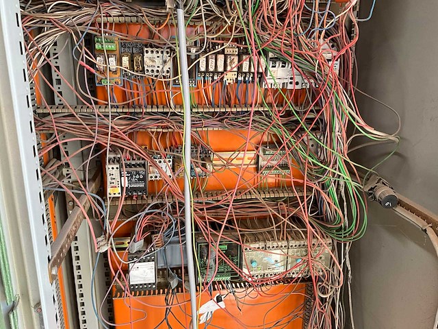 1991 schwabedissen daa 80/3 dubbelzijdige profileermachine - afbeelding 51 van  57