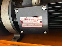 1991 stern 8.105.000 hydraulische staalstrip-knipmachine - afbeelding 9 van  10