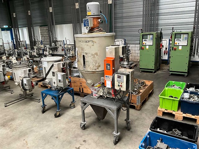 1991 stougaard cs-3 granulaat droger / hopper - afbeelding 1 van  6