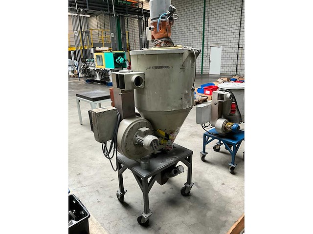 1991 stougaard cs-3 granulaat droger / hopper - afbeelding 3 van  6