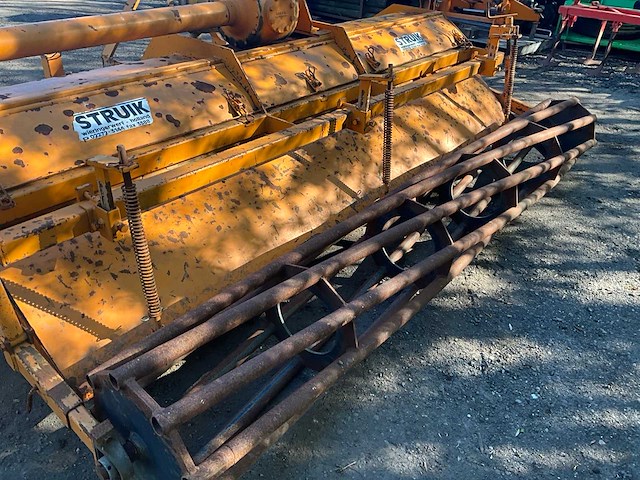 1991 struik 4rf 320 grondfrees - afbeelding 4 van  16