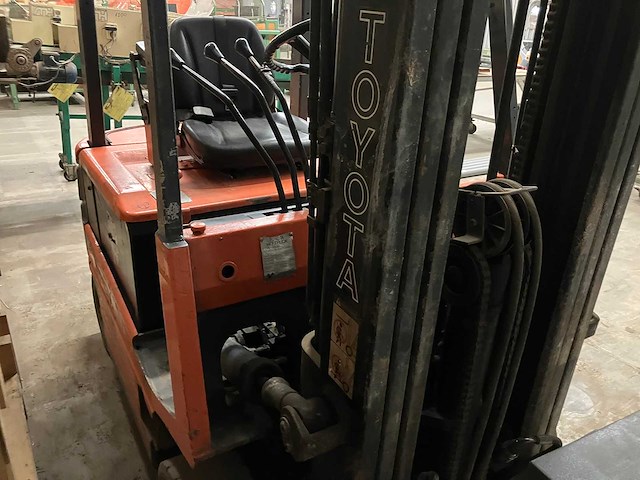 1991 toyota fmb16 vorkheftruck - afbeelding 1 van  7