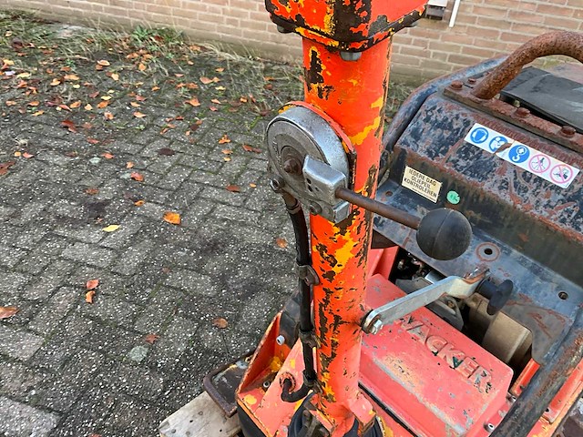 1991 wacker dpu6055 trilplaat - afbeelding 9 van  12