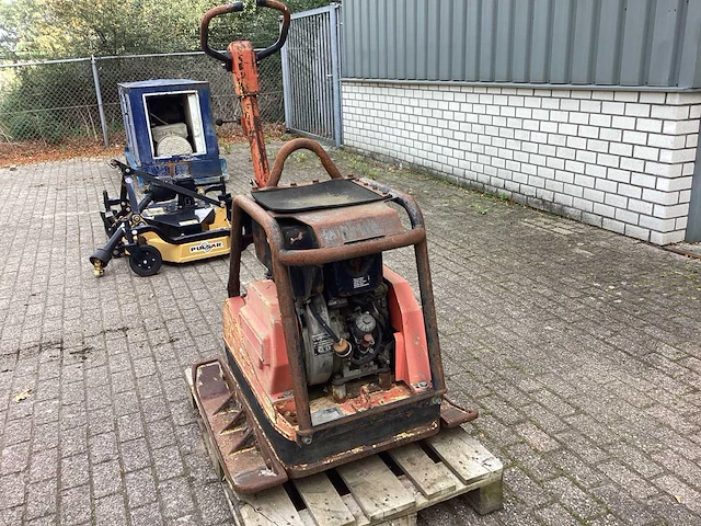 1991 wacker werke dpu6055 trilplaat - afbeelding 9 van  14