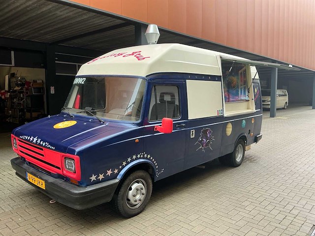 1992 - daf 400-serie foodtruck 2.5 vh 435 en 320 - afbeelding 1 van  52