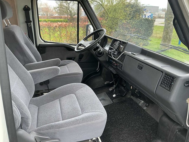 1992 - peugeot - 290 g 92/2 - invalide camper/kampeerwagen - afbeelding 11 van  25